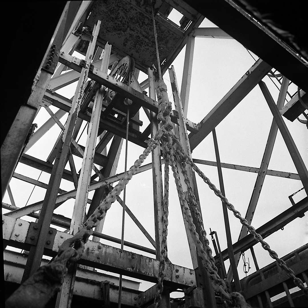 Looking into headgear Ladywash 1979